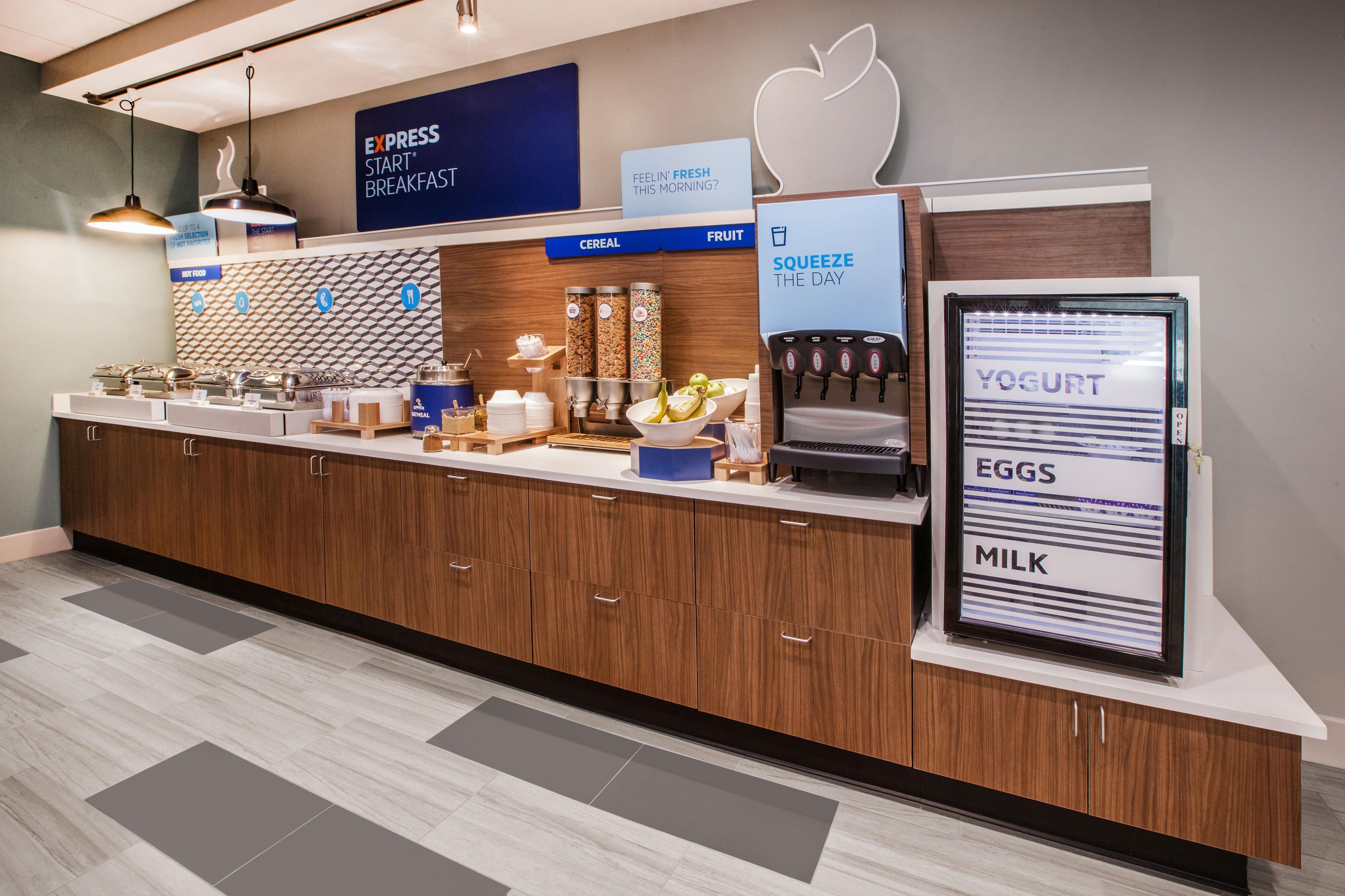 Holiday Inn Express Hotel & Suites Seaside Convention Center By Ihg Εξωτερικό φωτογραφία